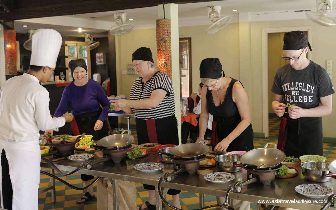 Tourists in the Cooking Class in Phnom Penh, Cambodia