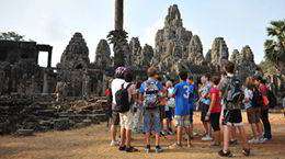 Cambodia-Adventure-Student 