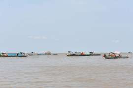 Floating House and Houseboat on the Tonle Sap lake, between Battambang and Siem reap. Cambodia