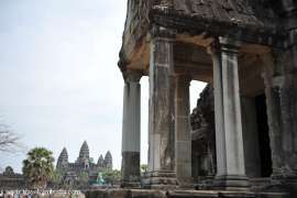 The main arch of the entrance to the temple of Angkor Wat