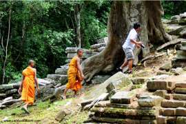 Buddhist monks in Angkor Wat temple