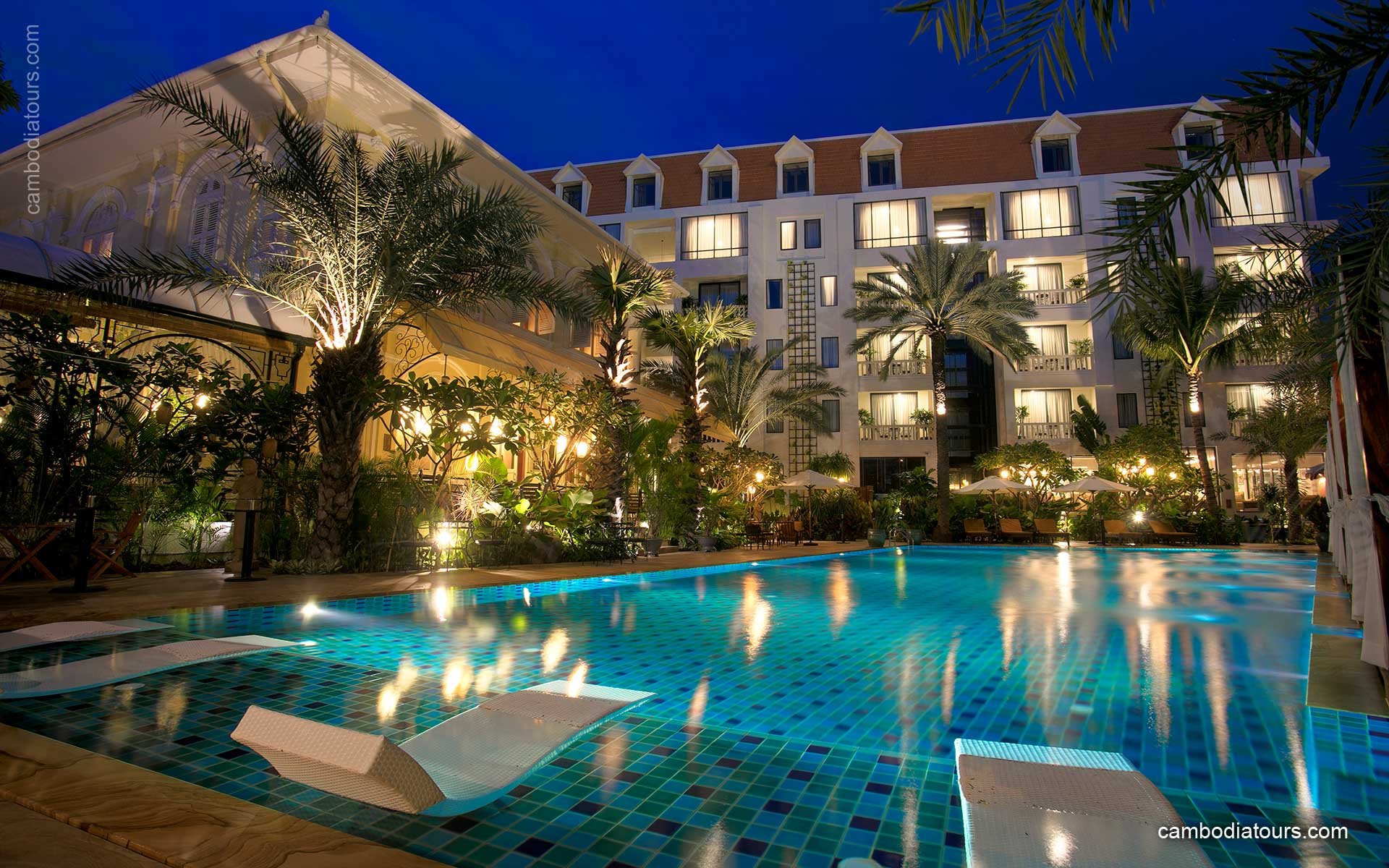 Palace Gate Hotel