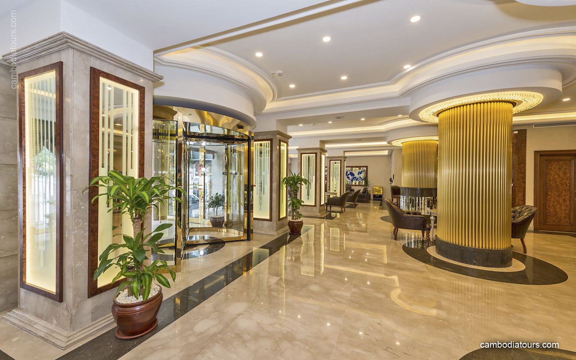 Glorious Hotel
