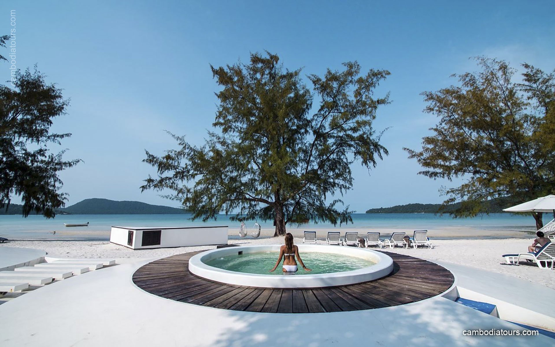 Moonlight Resort